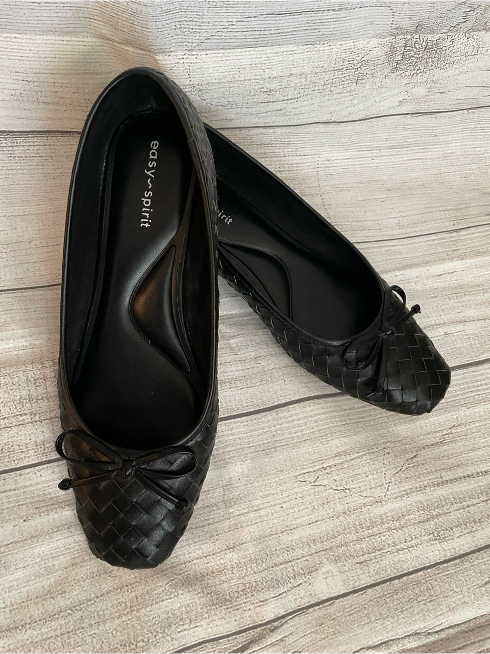 Easy Spirit Black Woven Bow Ballet Flats